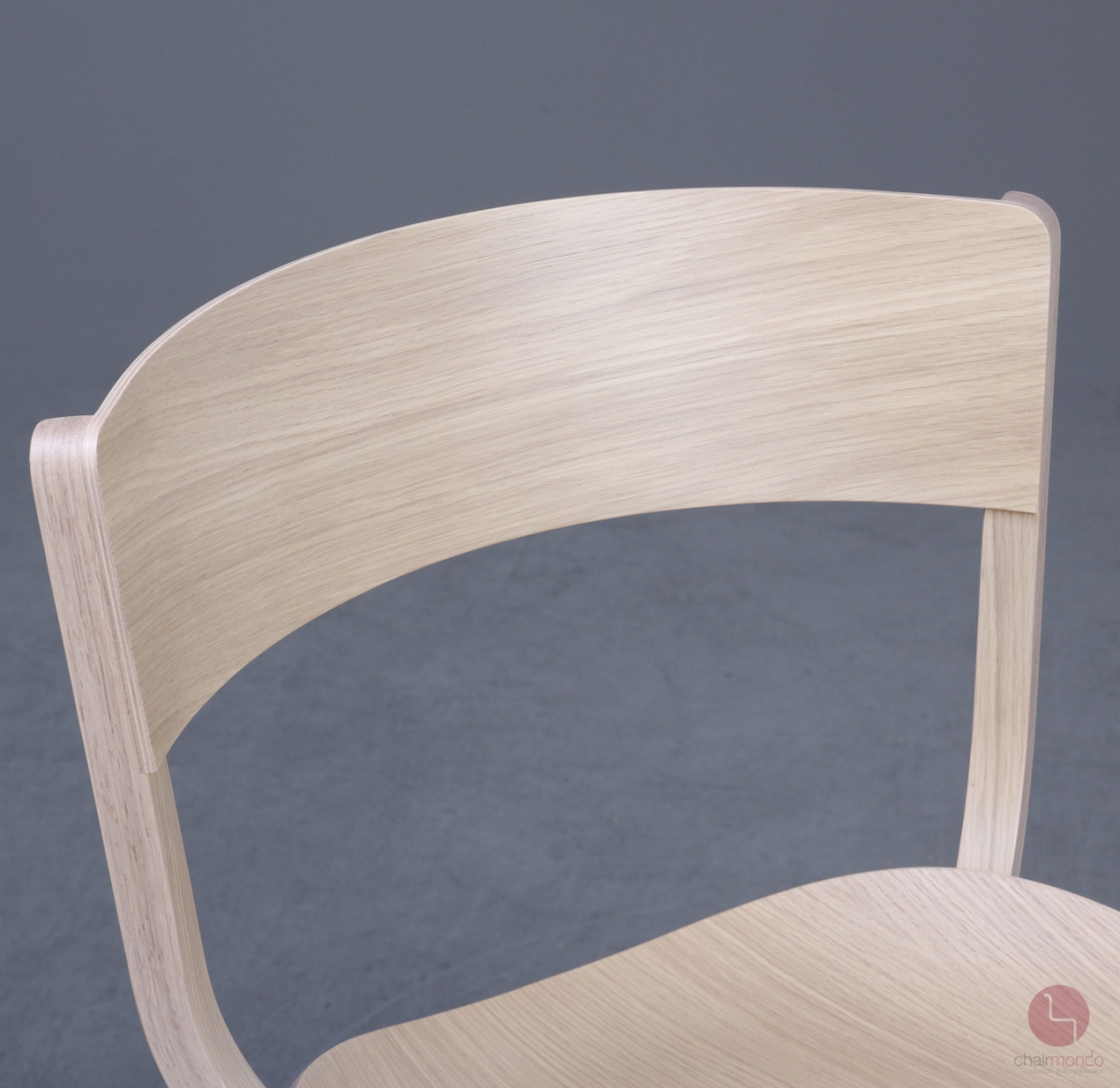 Preview: Thonet 404 Bugholzstuhl Eiche aufgehellt - Ausstellungstück neuwertig