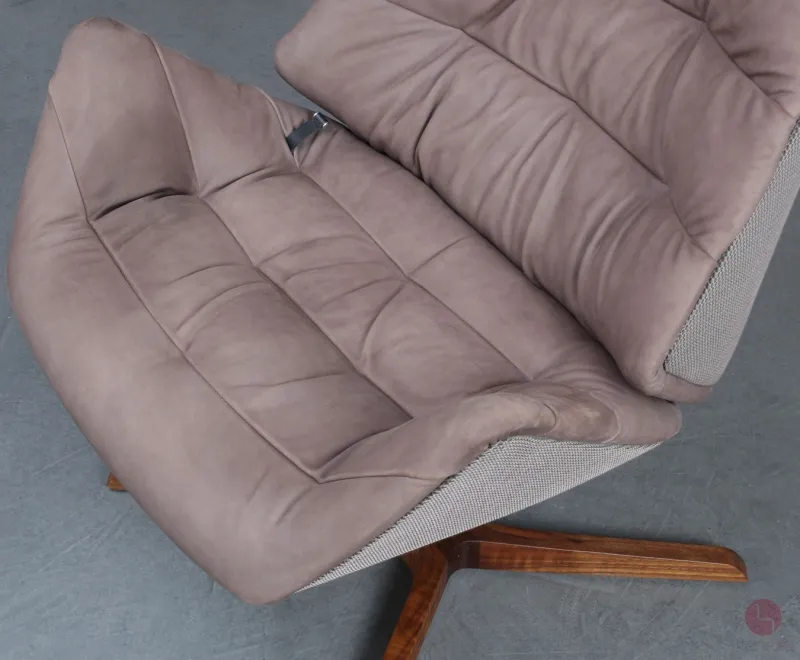 Thonet 808 Lounge Sessel mit Hocker Leder Braun Gestell Nussbaum gebraucht
