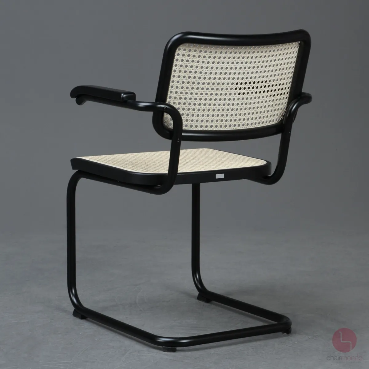 Thonet S64 V Freischwinger mit schwarzem Gestell und Wiener Geflecht gebraucht
