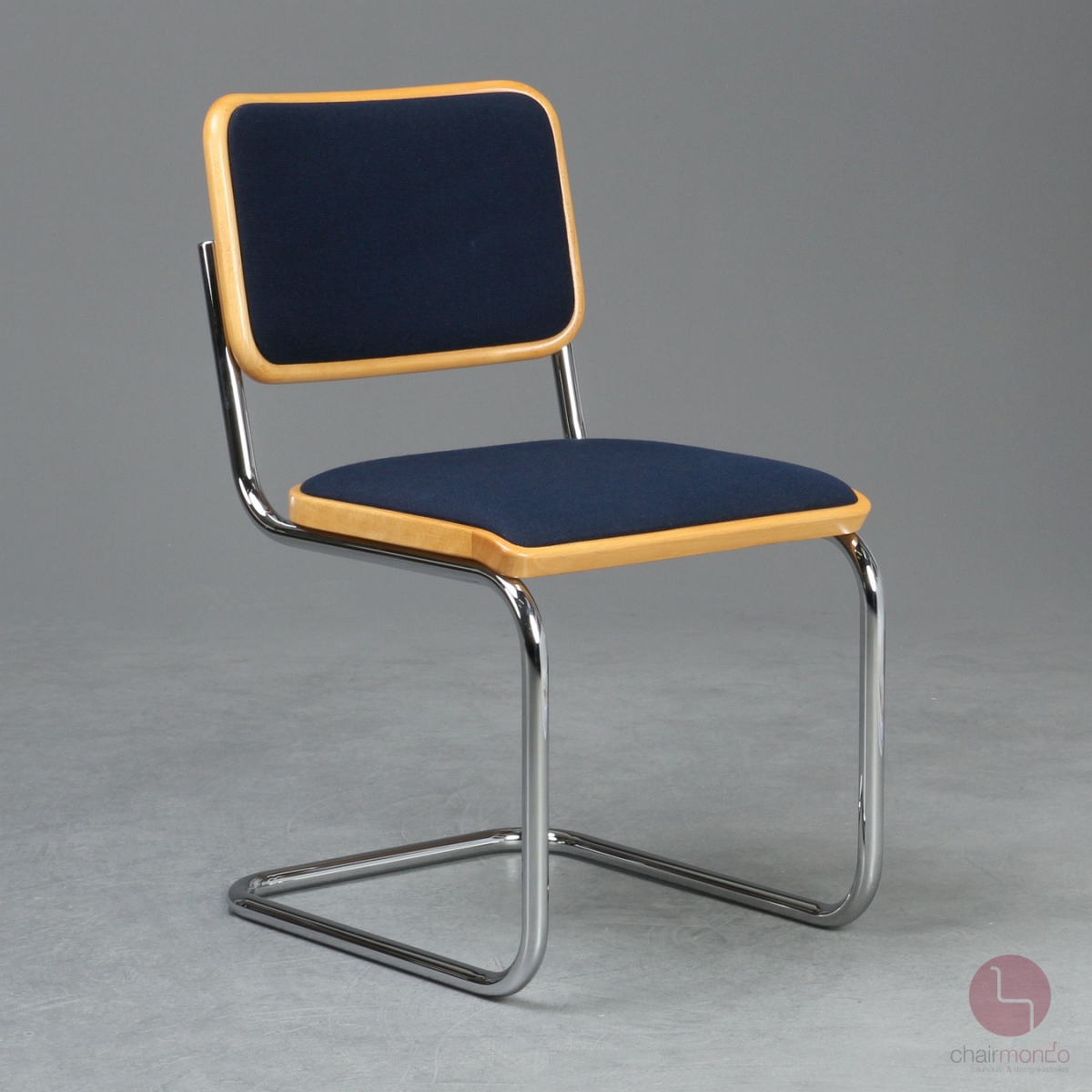 Thonet S23 P Freischwinger mit Stoff Polster Blau