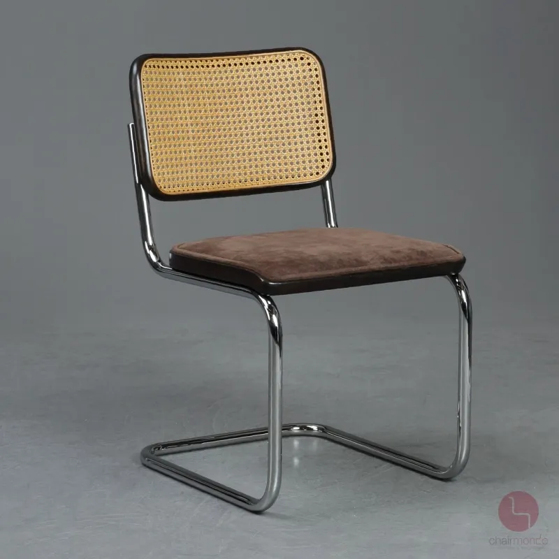 Thonet S32 SP Freischwinger Braun mit gepolsteter Sitzfläche und Geflecht Rückenlehne gebraucht