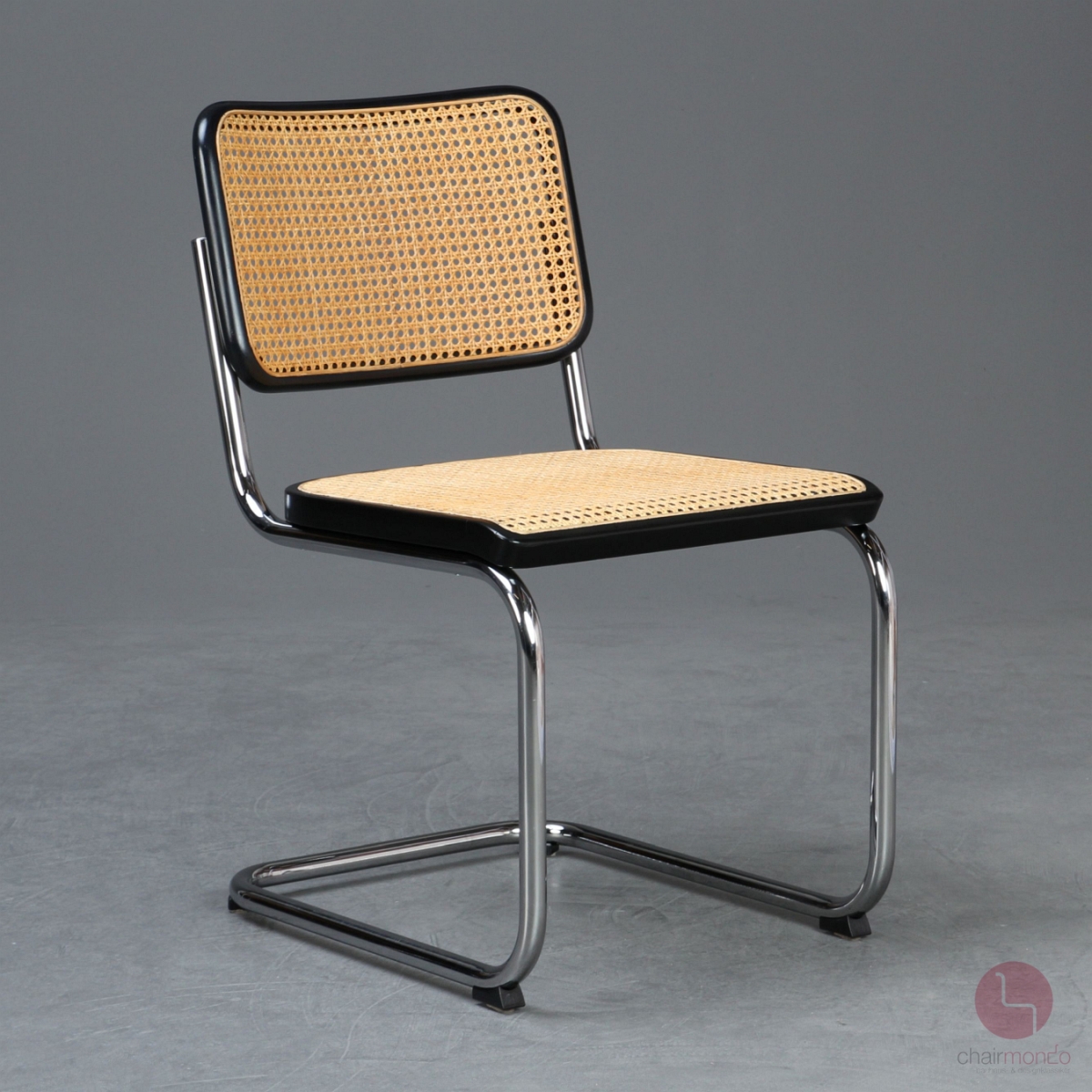 Preview: Thonet S32 Schwarz Freischwinger mit Wiener Geflecht und schöner Patina