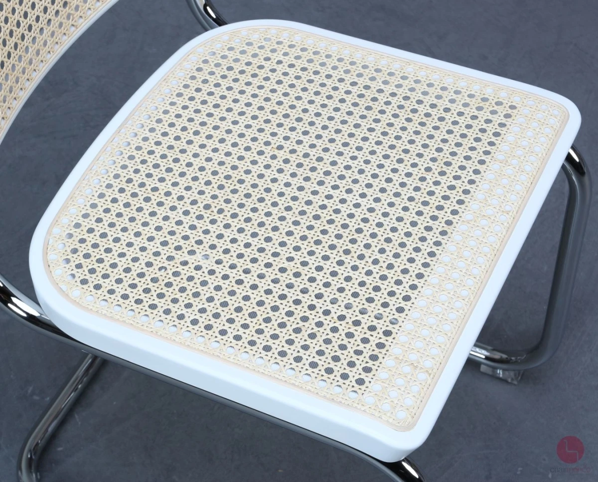 Thonet-S32-V-weiß-gebraucht-01-S4108-Detailbild-3