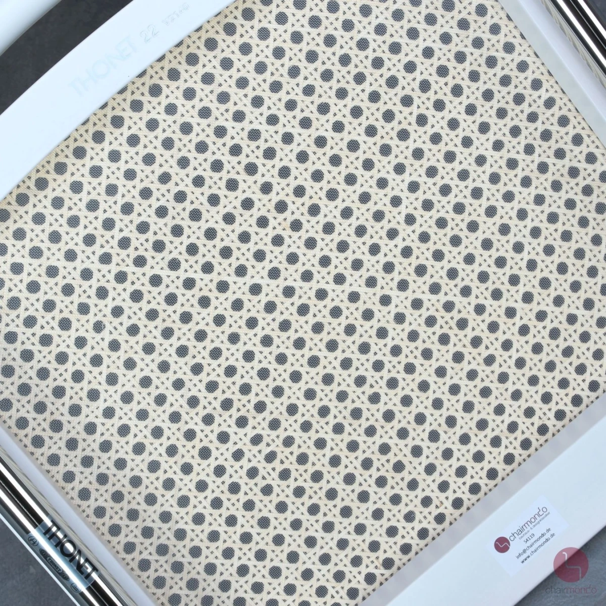 Thonet-S32-V-weiß-gebraucht-02-S4119-Detailbild-6