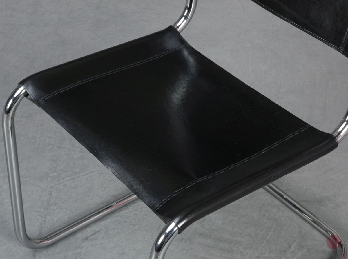 Thonet S33 Freischwinger Leder Schwarz gebraucht