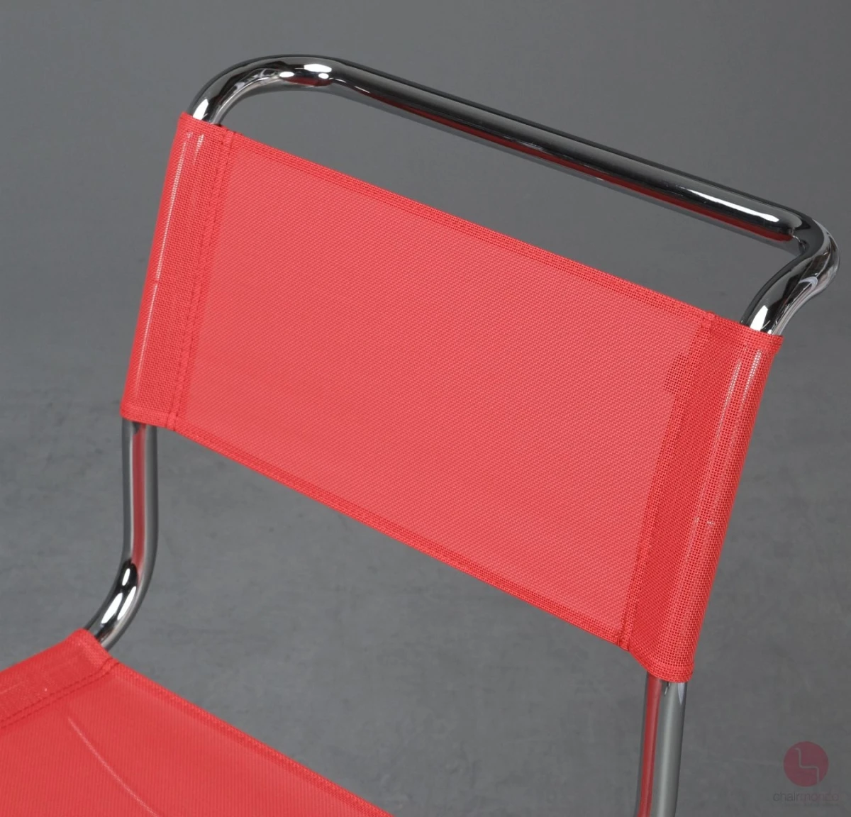 Thonet S33 N Freischwinger mit erneuertem rotem Netzgewebe gebraucht