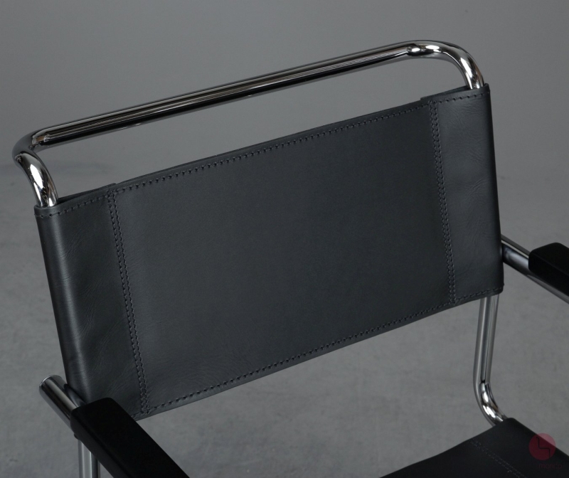 Preview: Thonet S34 Freischwinger mit erneuertem Leder Schwarz gebraucht