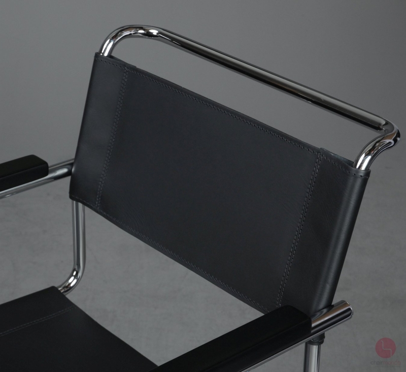 Preview: Thonet S34 Freischwinger mit erneuertem Leder Schwarz gebraucht