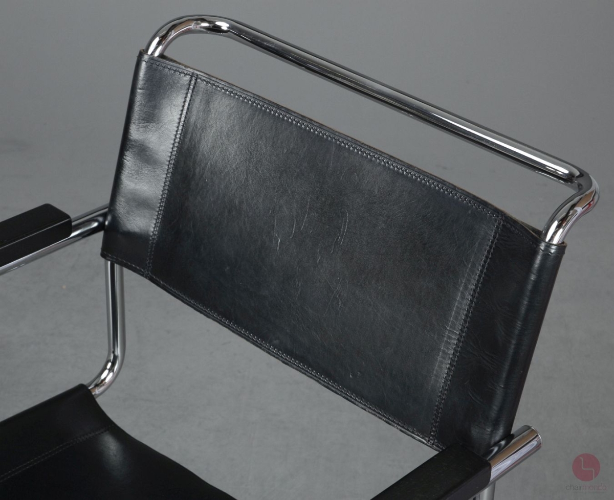 Preview: Thonet S34 Freischwinger Leder Schwarz mit Armlehnen gebraucht