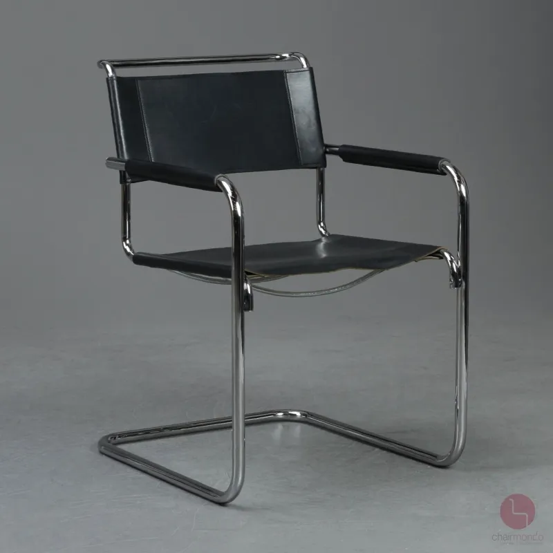 Thonet S34 Freischwinger mit schwarzem Leder gebraucht