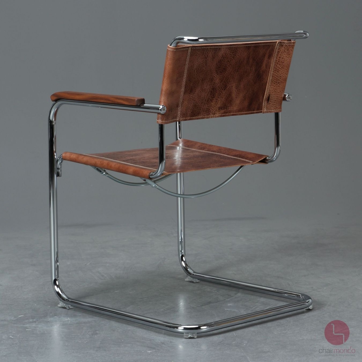 Preview: Thonet S34 Pure Materials Büffelleder Freischwinger gebraucht