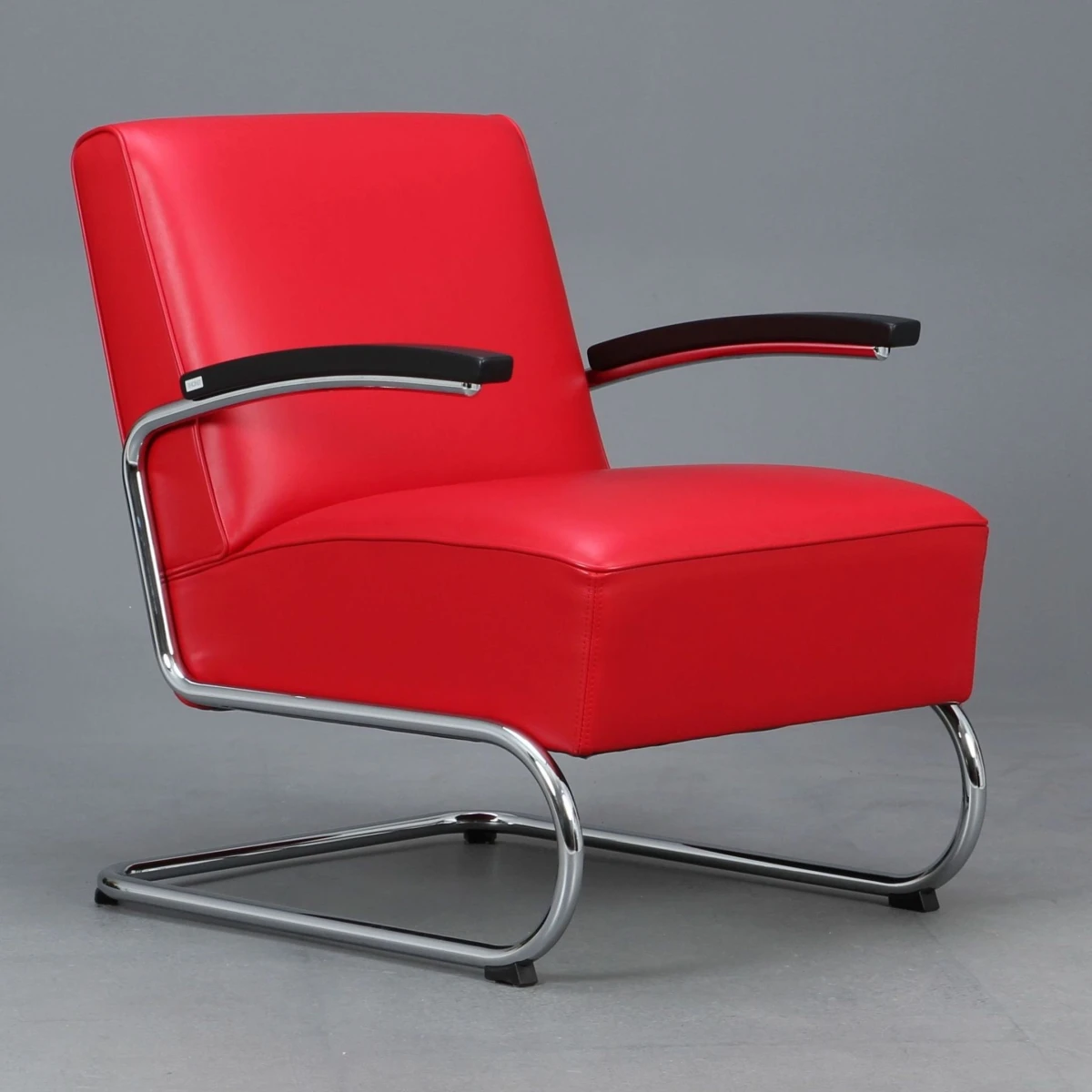 Thonet S411 Sessel Leder Rot Rosso mit Armlehnen Schwarz
