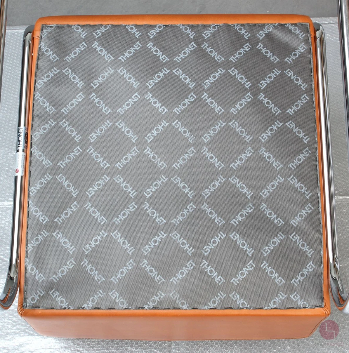 Thonet S411 Leder Sessel mit cognacfarbenem Bezug