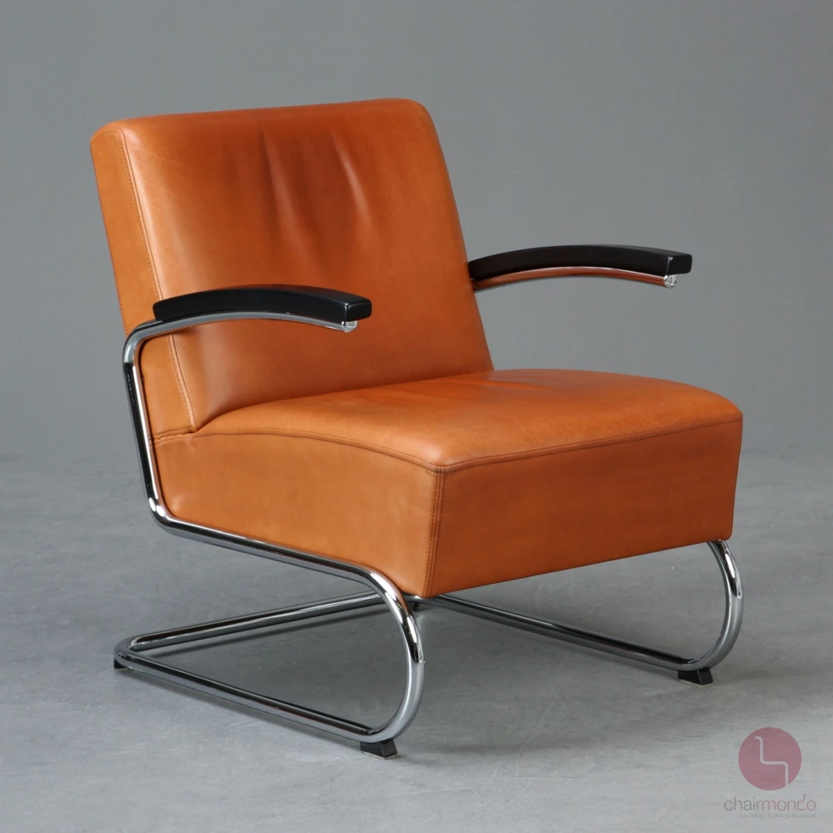 Thonet S411 Leder Sessel mit cognacfarbenem Bezug