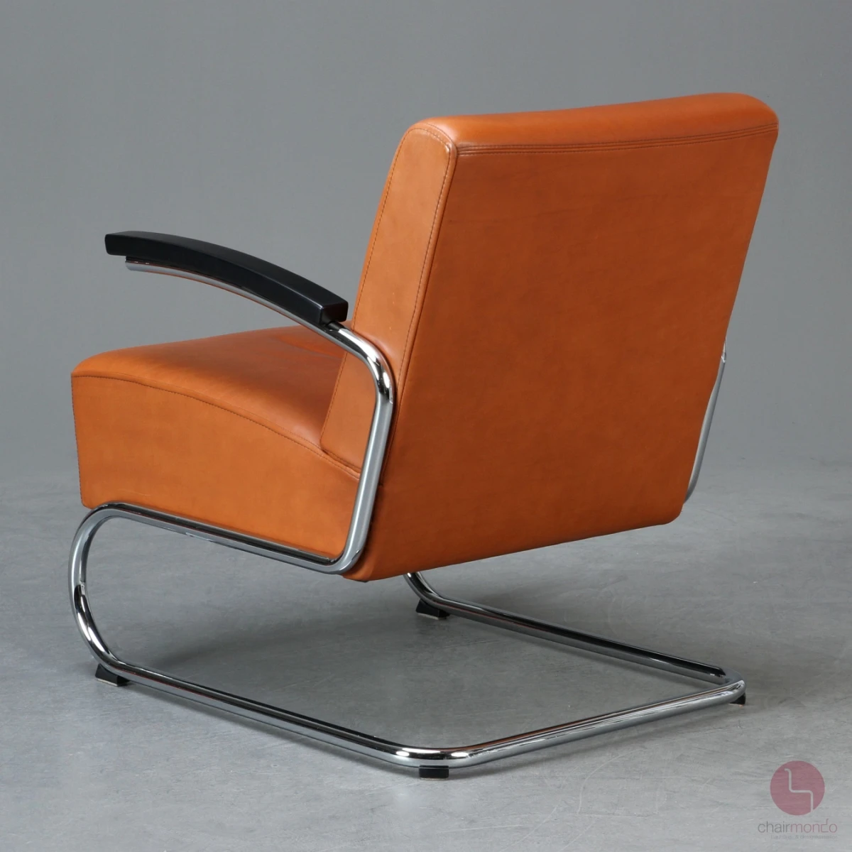 Thonet S411 Leder Sessel mit cognacfarbenem Bezug