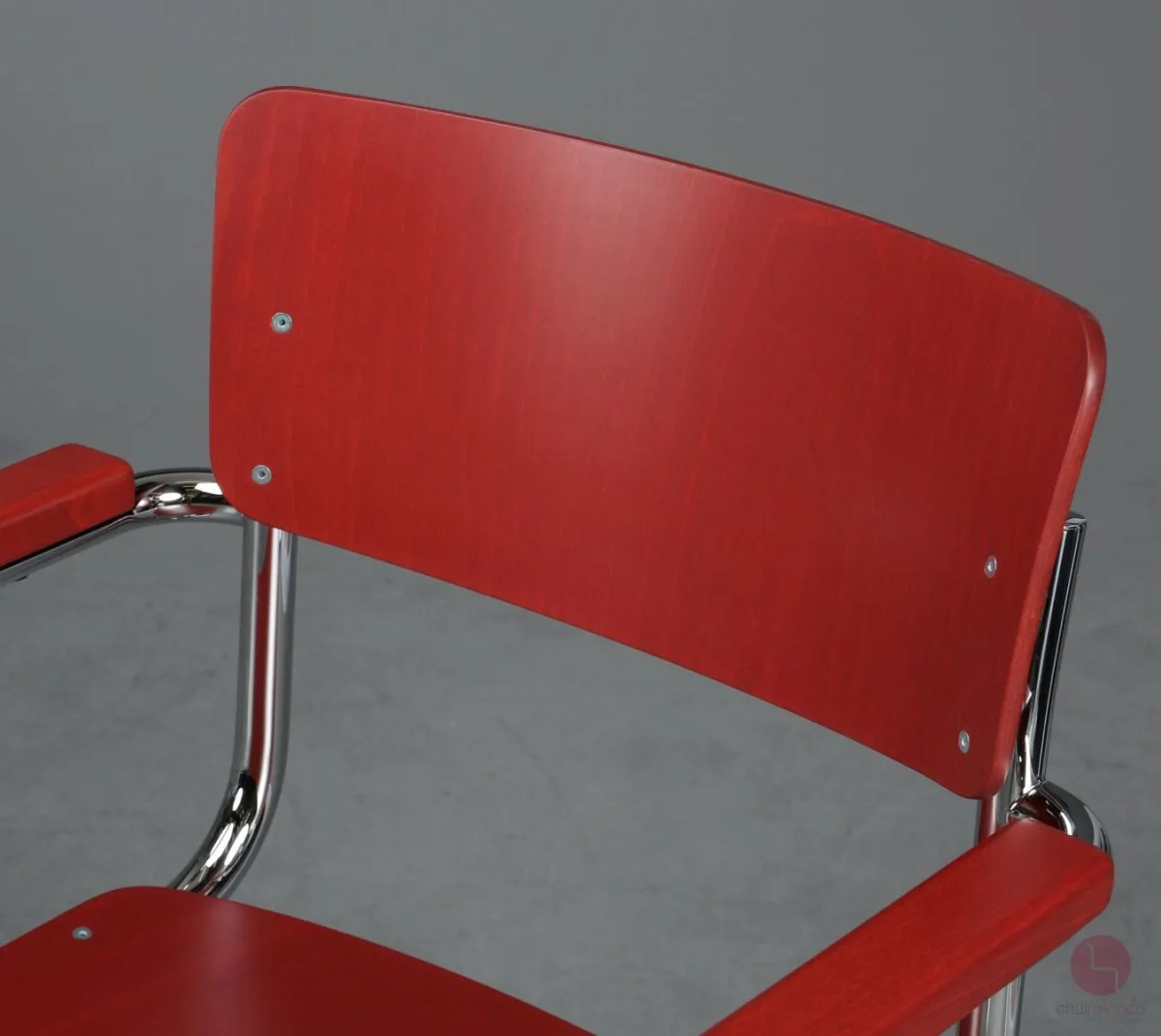 Thonet S43F Freischwinger mit Amlehnen Sitzfläche tomatenrot (RAL 3013) Gestell chrom Rückansicht