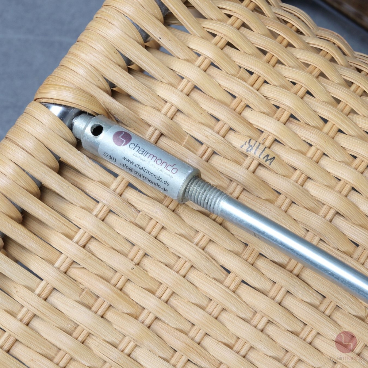 Thonet S533 RF Freischwinger mit Rattan Geflecht gebraucht