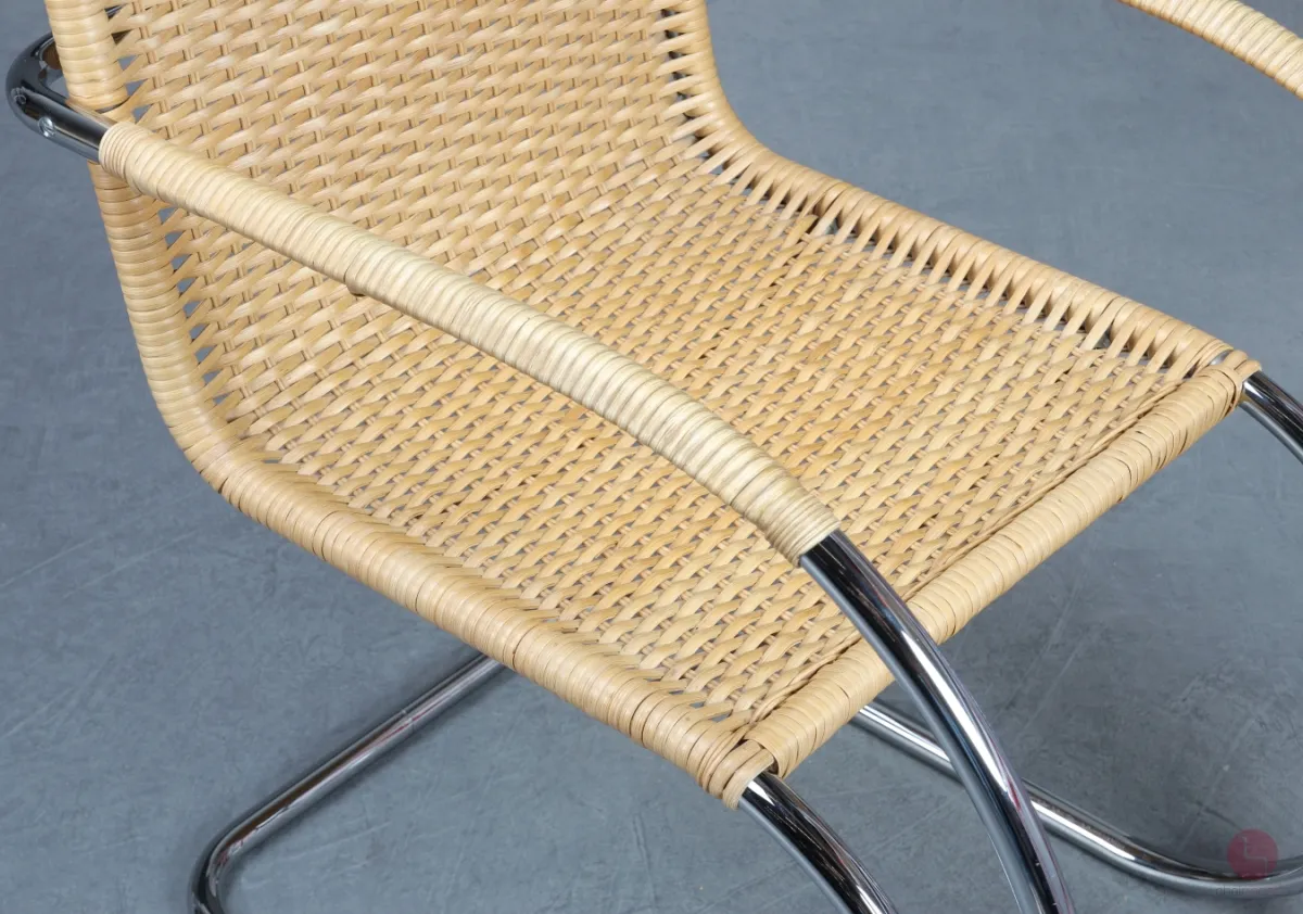 Thonet S533 RF Freischwinger mit Rattan Geflecht gebraucht