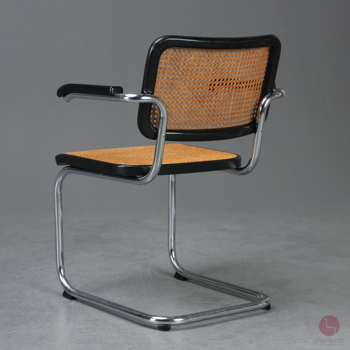 Thonet S64 Freischwinger in Schwarz mit Patina gebraucht
