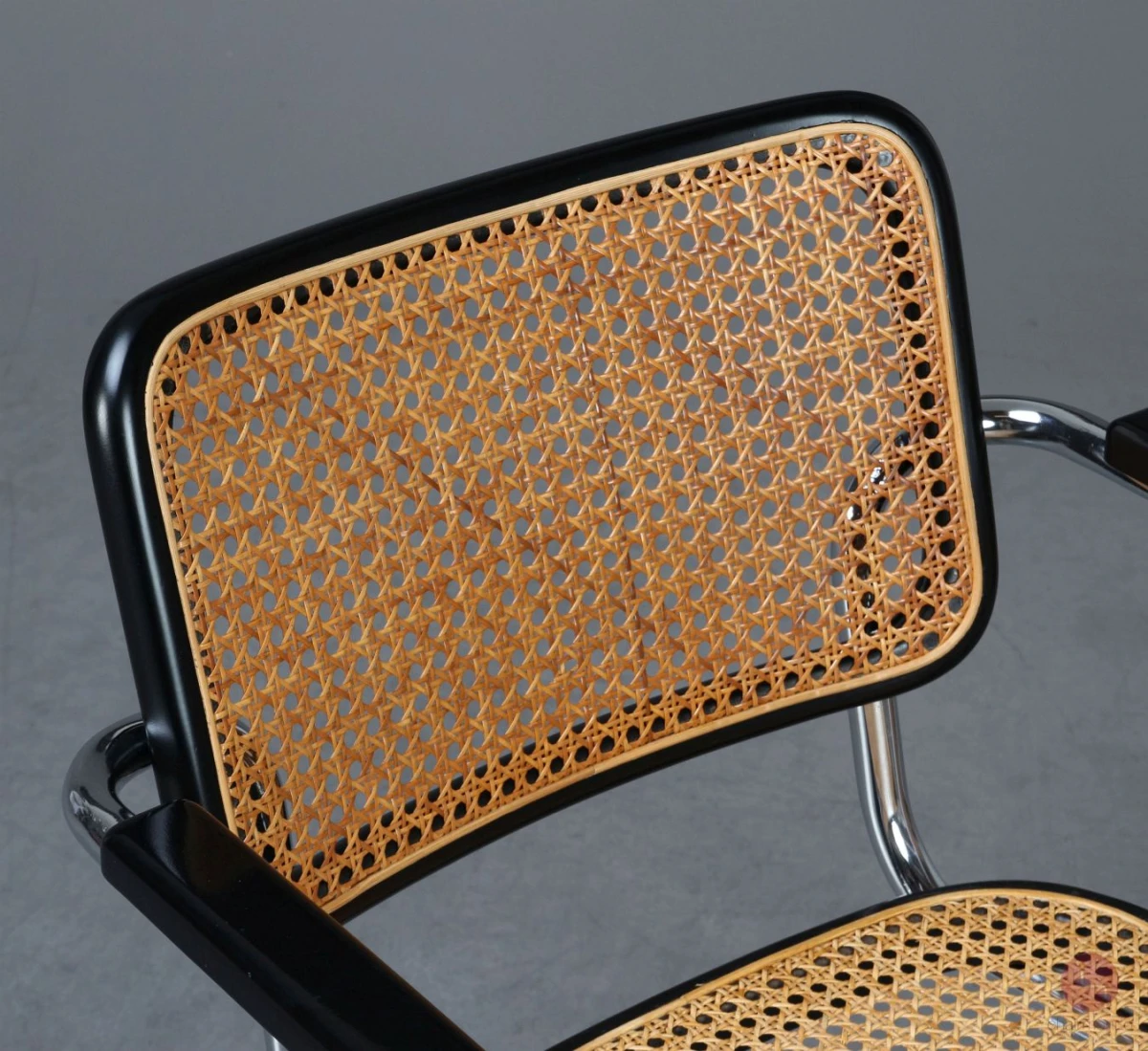 Thonet S64 Freischwinger in Schwarz mit Patina gebraucht