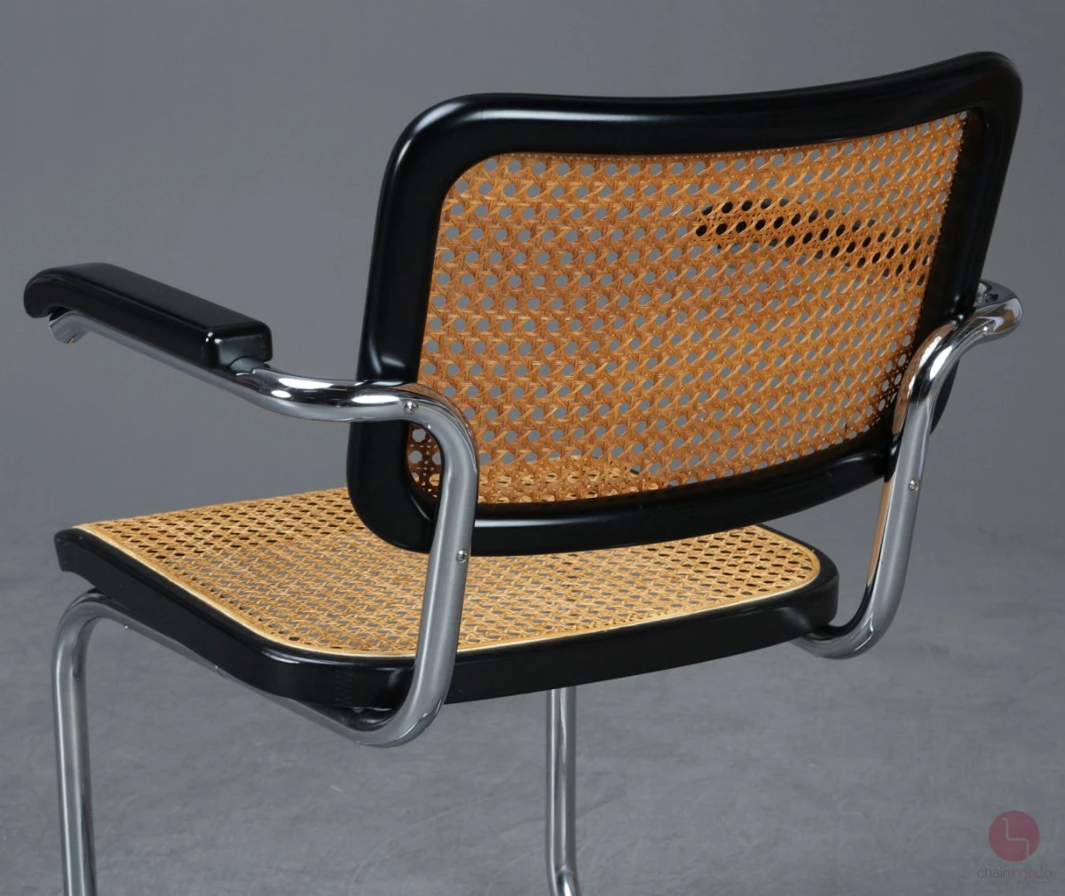 Thonet S64 Freischwinger in Schwarz mit Patina gebraucht