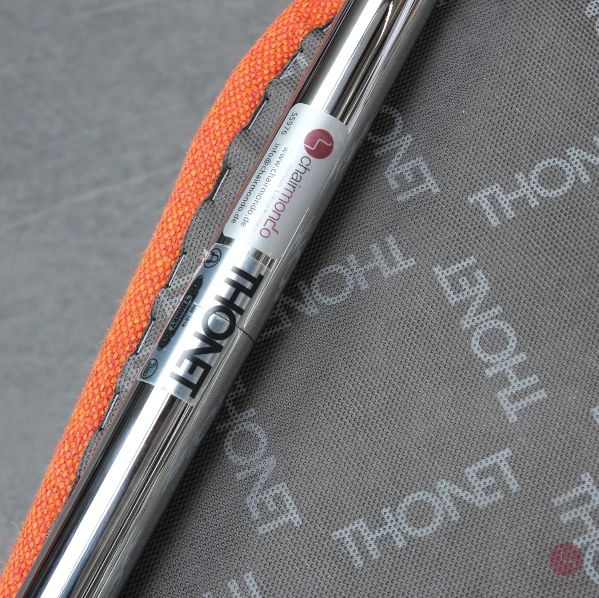 Thonet S64 PV Stoff Orange wie neu