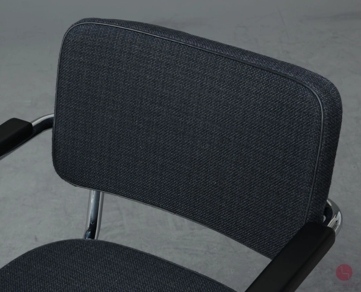 Thonet S64 PV Freischwinger in Anthrazit mit Stoff Polster, gebraucht