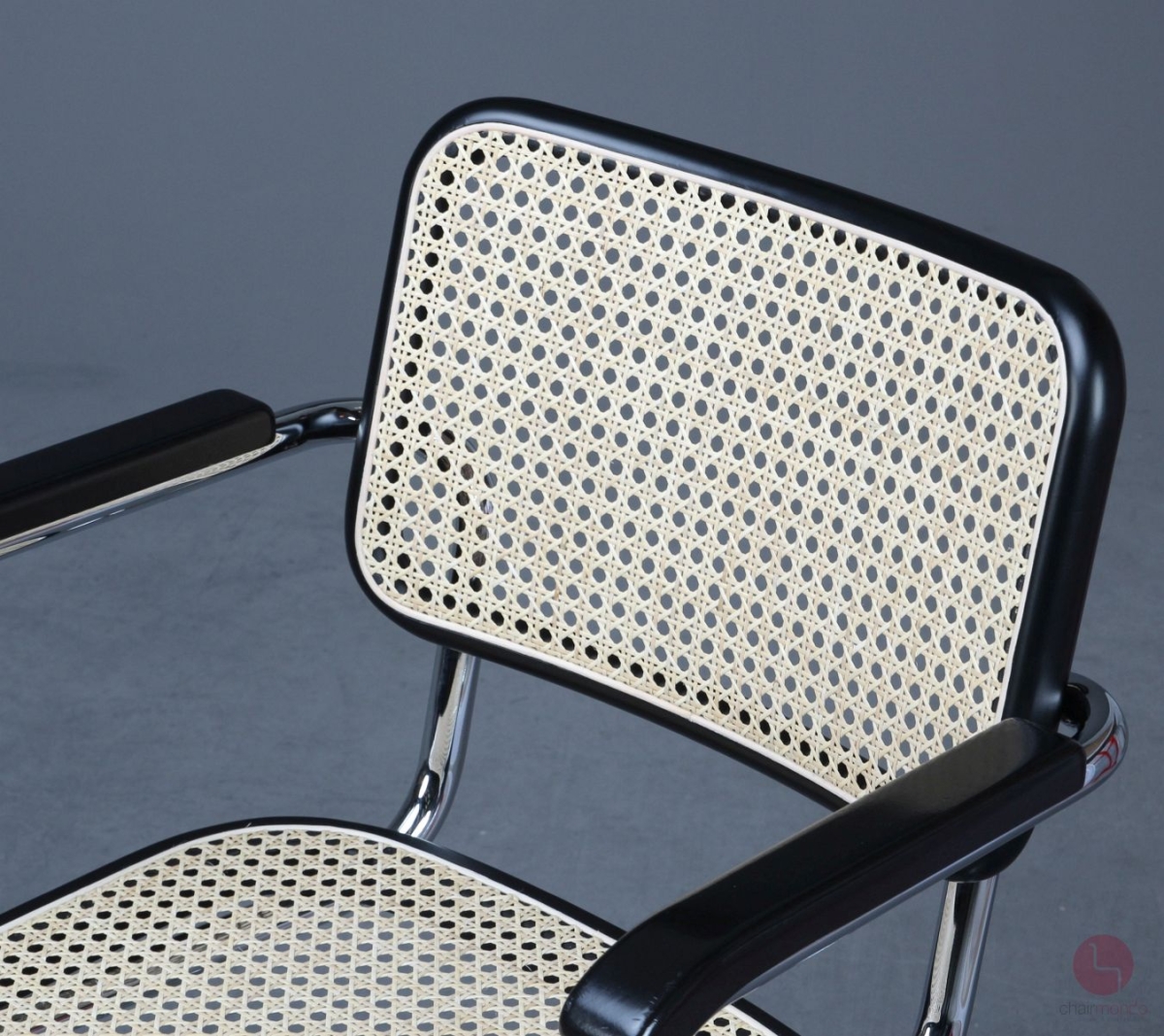 Preview: Thonet S64 Freischwinger Schwarz mit erneuertem Wiener Geflecht gebraucht