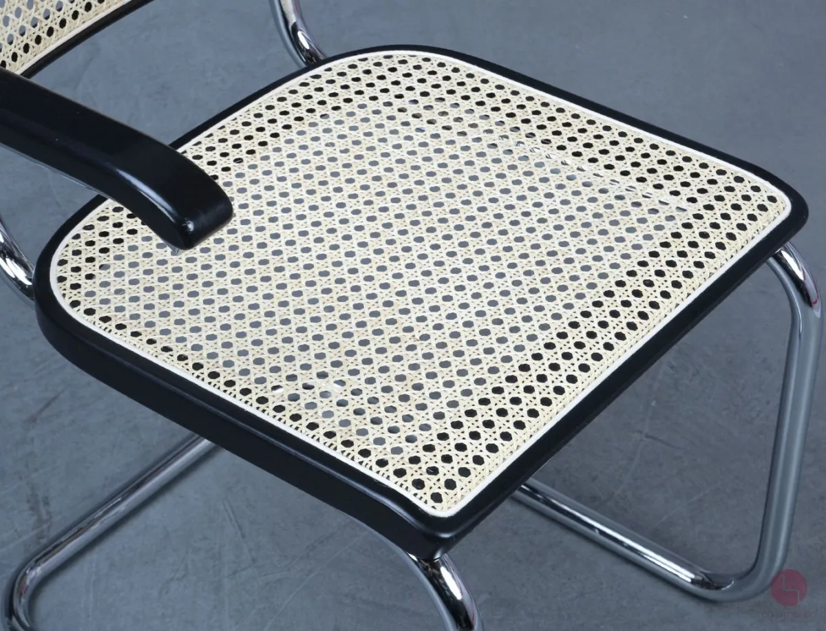 Thonet S64 Freischwinger Schwarz mit erneuertem Wiener Geflecht gebraucht