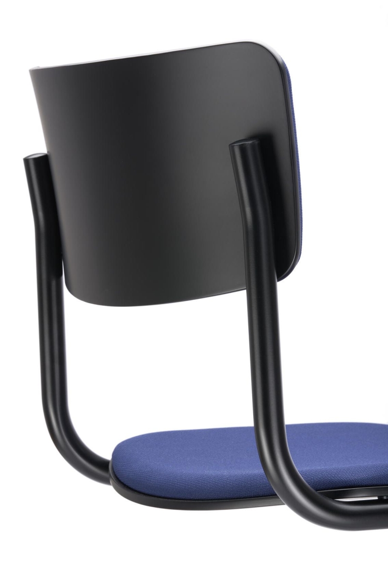 Preview: Thonet S43 PVH Barhocker Detailansicht Rücklehne