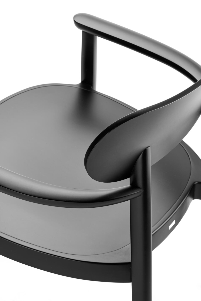 Preview: Thonet 119 MF mit Muldensitz in Schwarz detailansicht