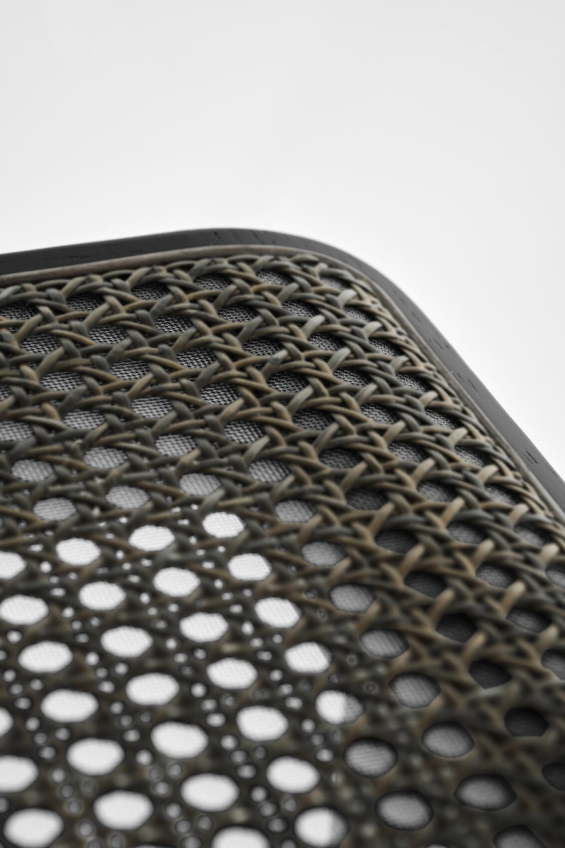 Preview: Thonet S32 V Dark Melange Freischwinger Chestnut Braun inkl. Filzgleiter