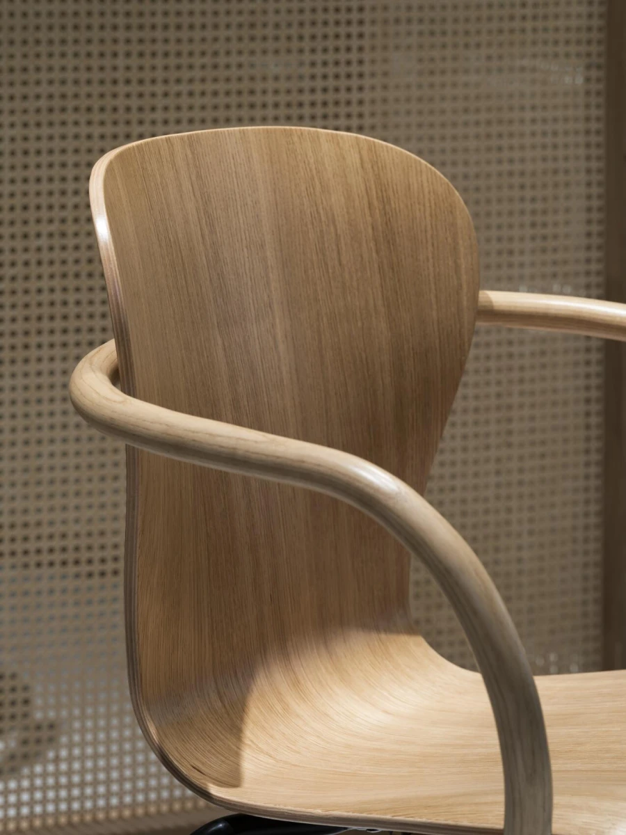 Thonet S220 F Detailansicht