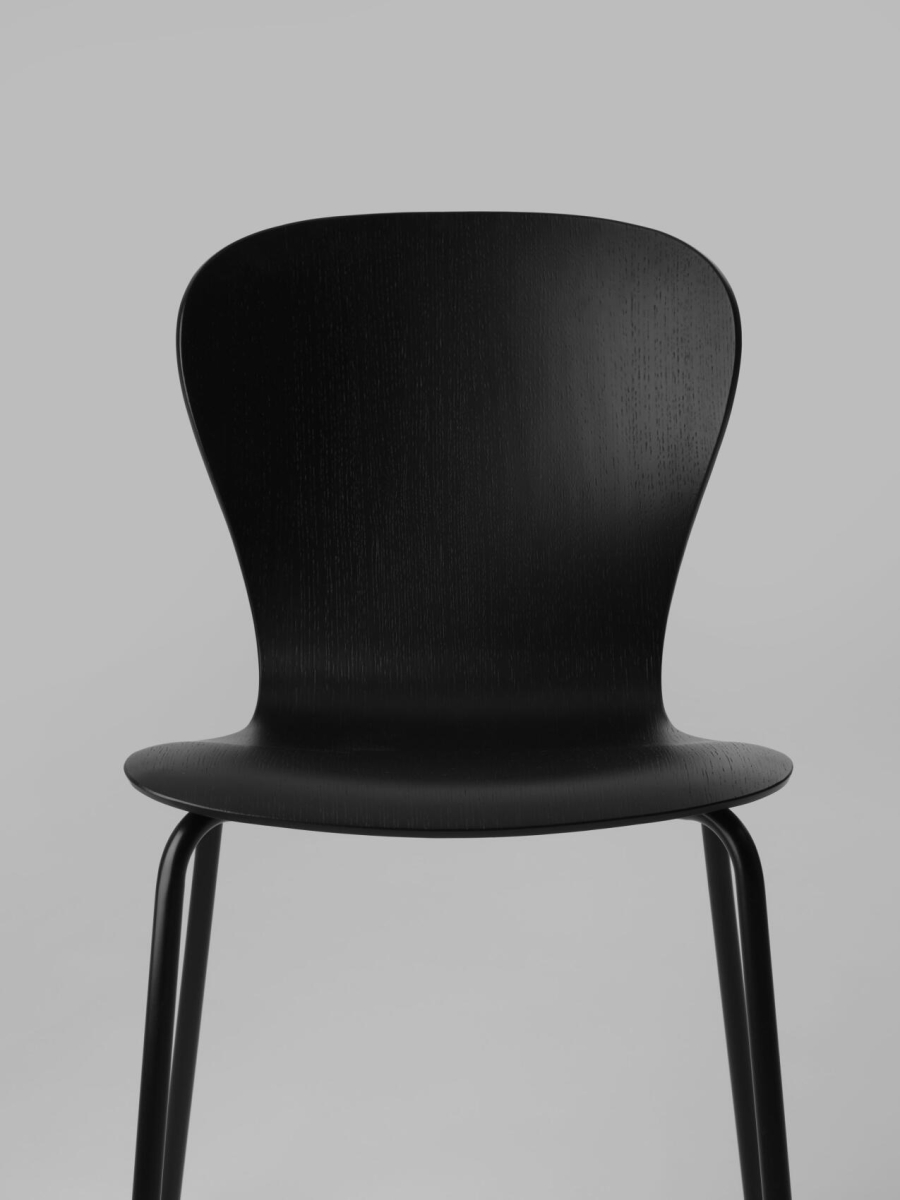 Preview: Thonet S220 schwarz frontal details abgebildet
