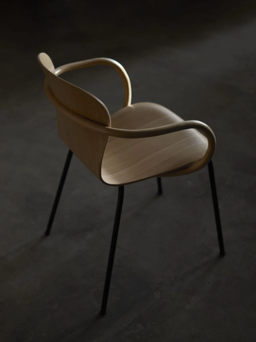 Thonet S220 F Rückenansicht