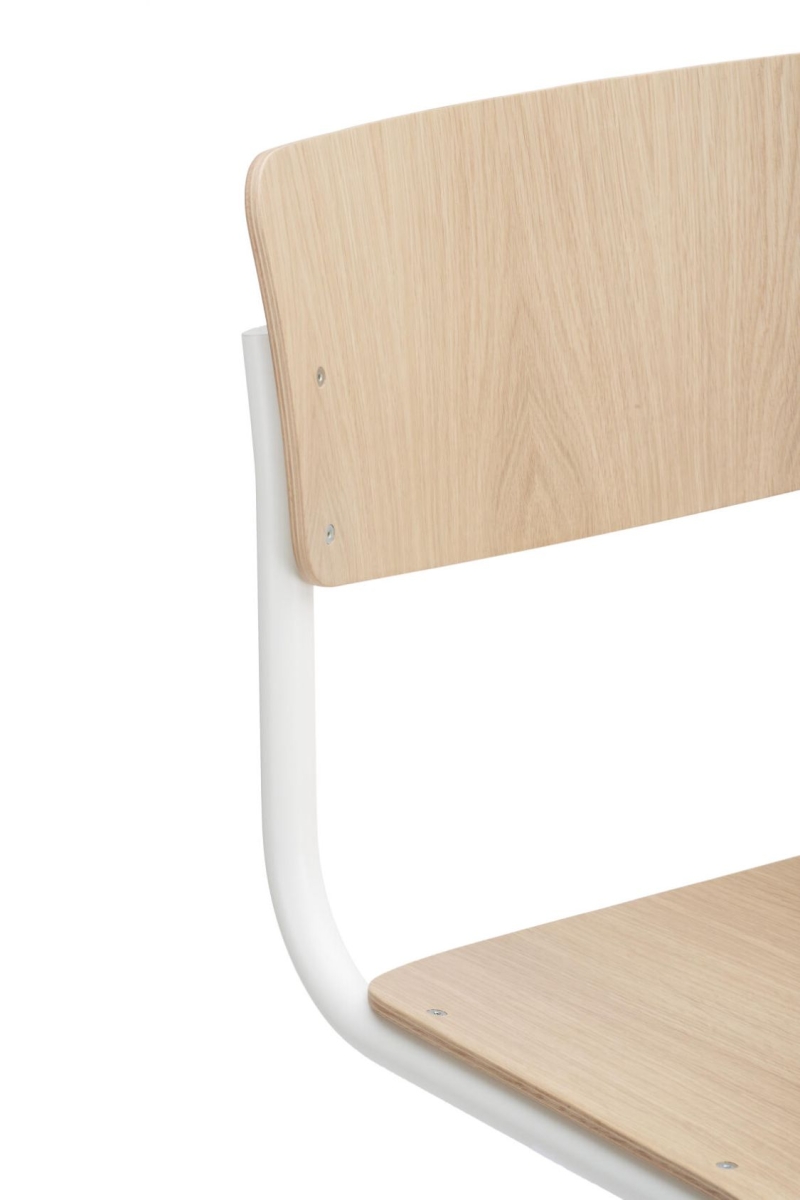 Preview: Thonet S43 Thekenhocker Buche mit weißem Gestell Rückenlehne