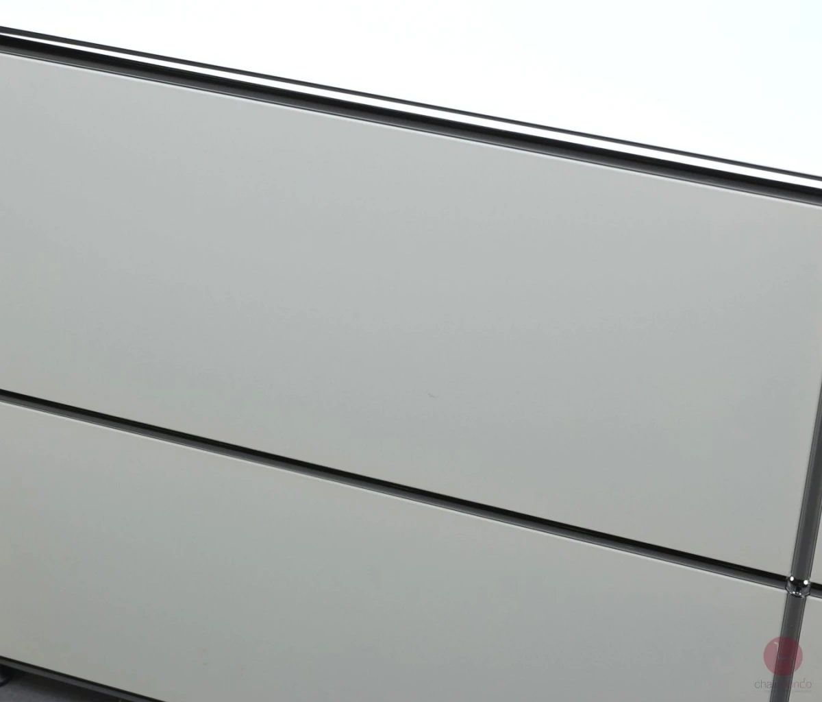 USM Haller Sideboard Regal mit vier Fächern zwei Klapptüren + zwei Schubtüren gebraucht