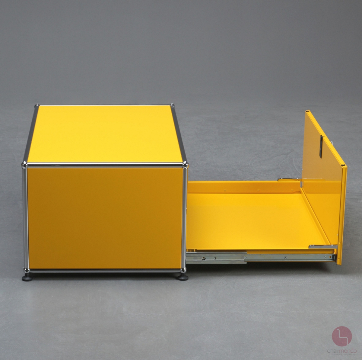 Preview: USM Haller Sideborad Box gelb mit Schubfach gebraucht