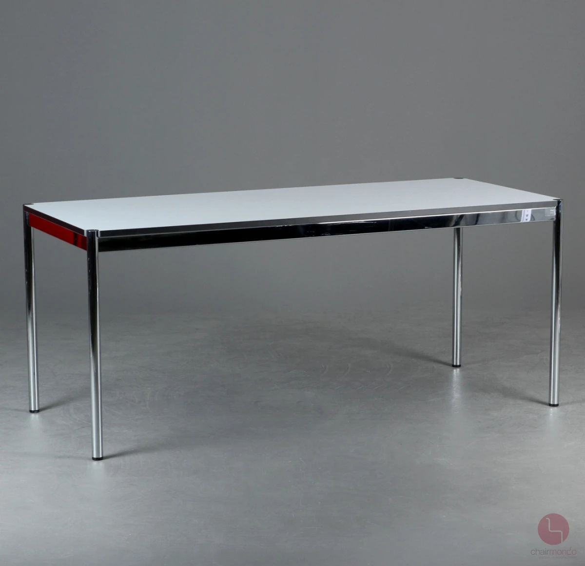USM Haller Schreibtisch 175 x 75 cm Weiß