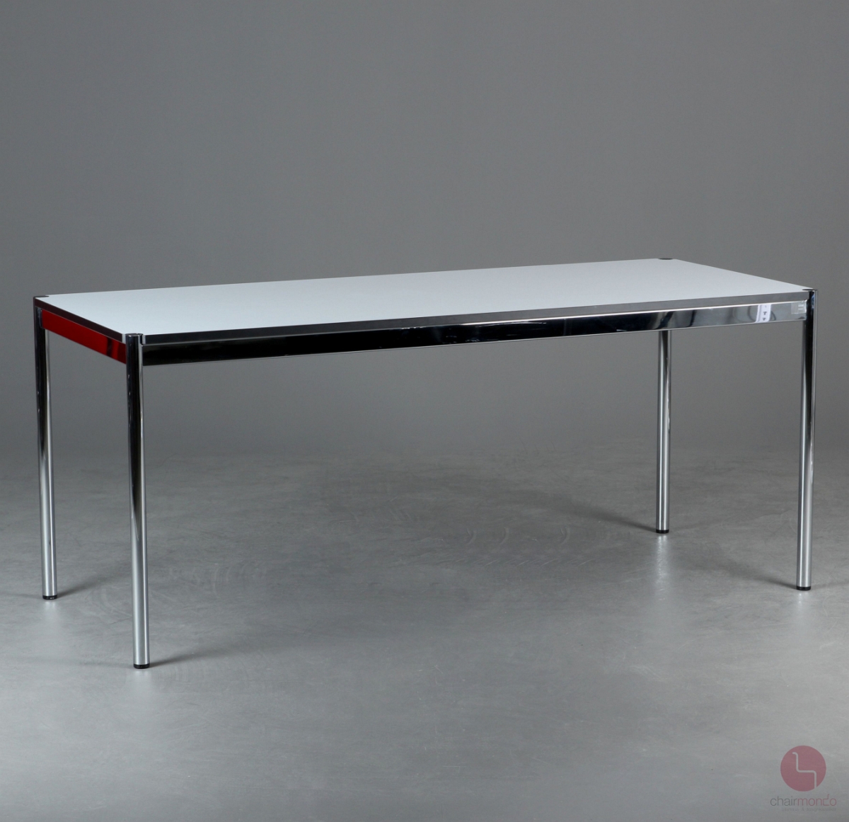 Preview: USM Haller Schreibtisch 175 x 75 cm mit weißer Platte gebraucht