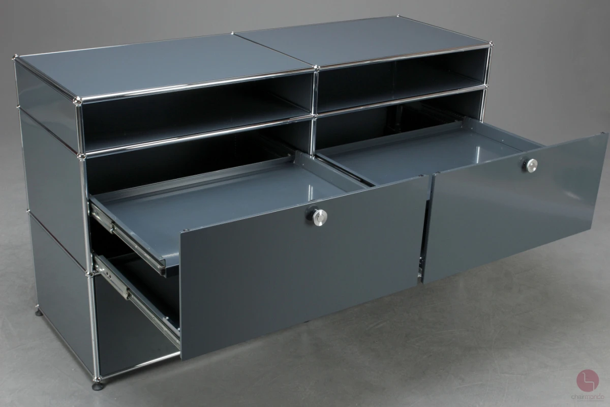 USM Haller Sideboard in Anthrazit mit sechs Fächern und Schubtüren gebraucht