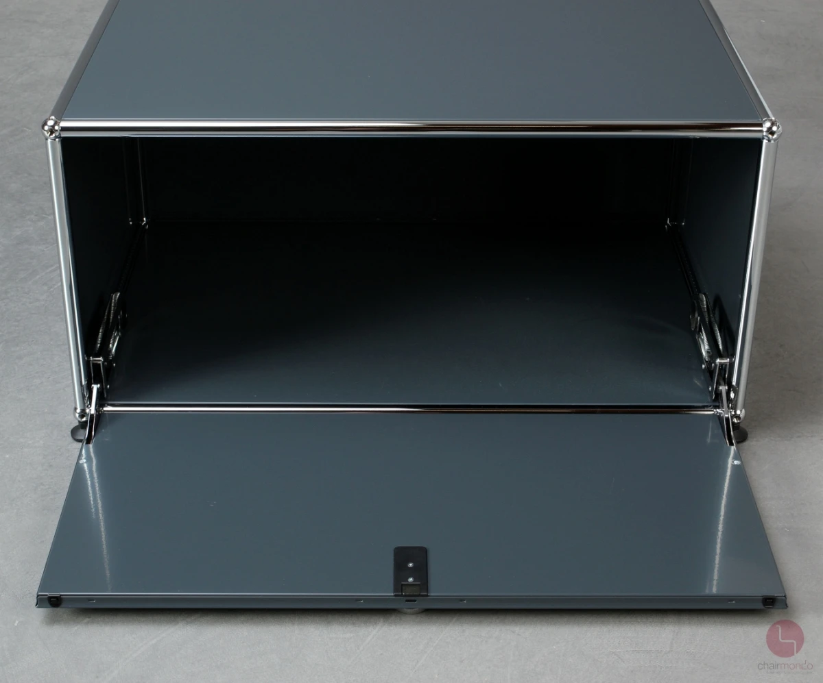 USM Haller Lowboard Box in Anthrazit mit Klapptür gebraucht