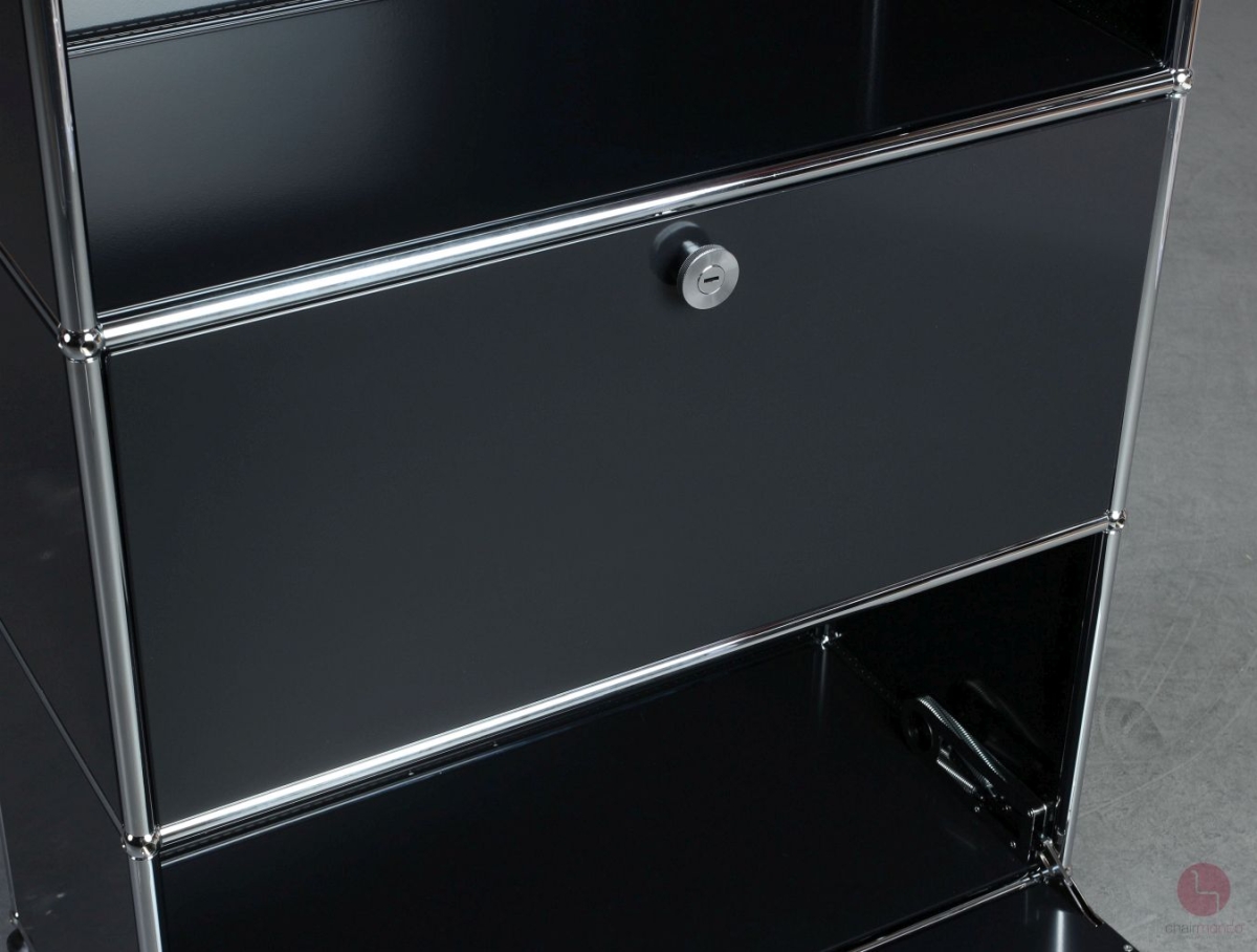 USM Haller Kommode mit Klapptüren in Schwarz gebraucht