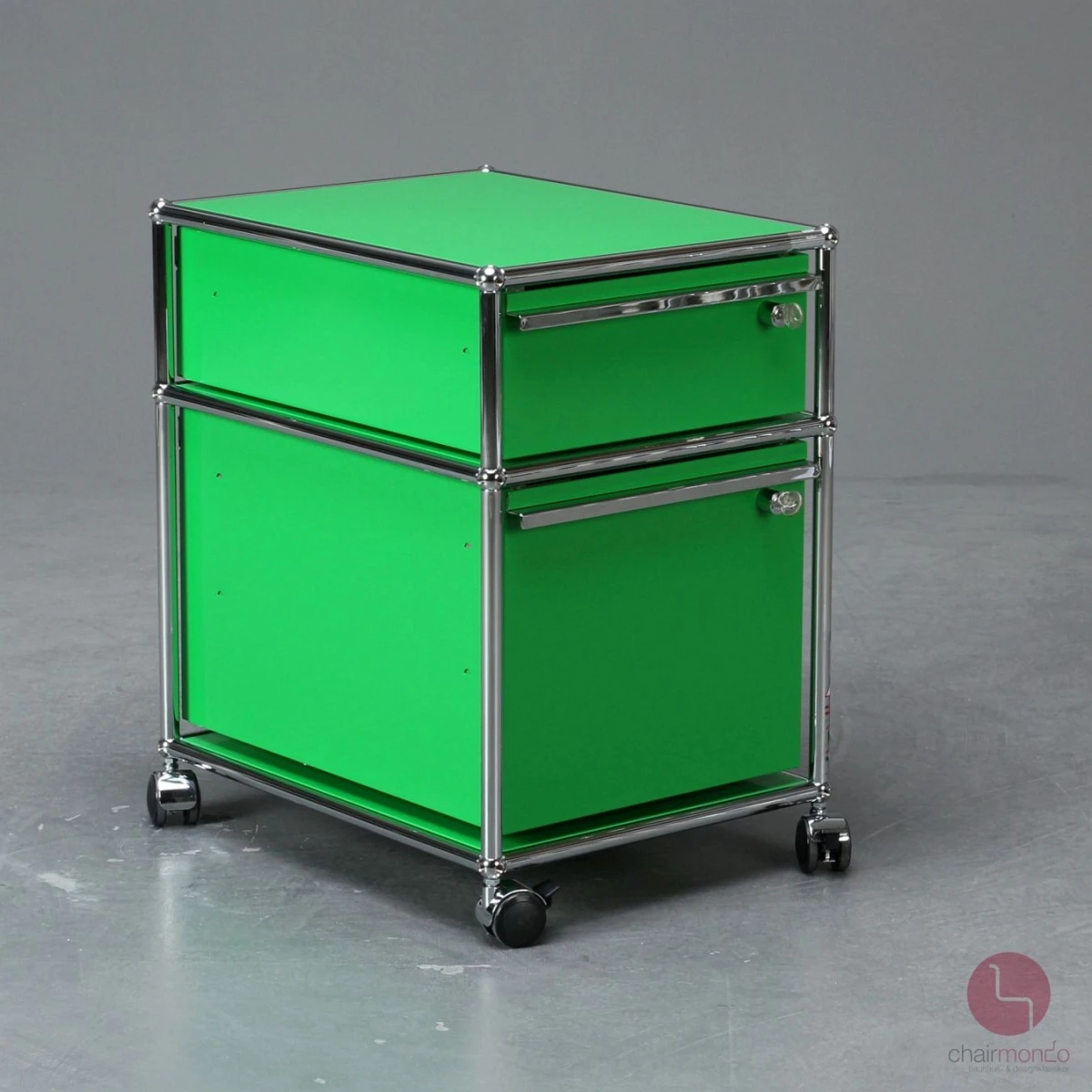 USM Haller Rollcontainer Grün mit zwei Schubladen gebraucht