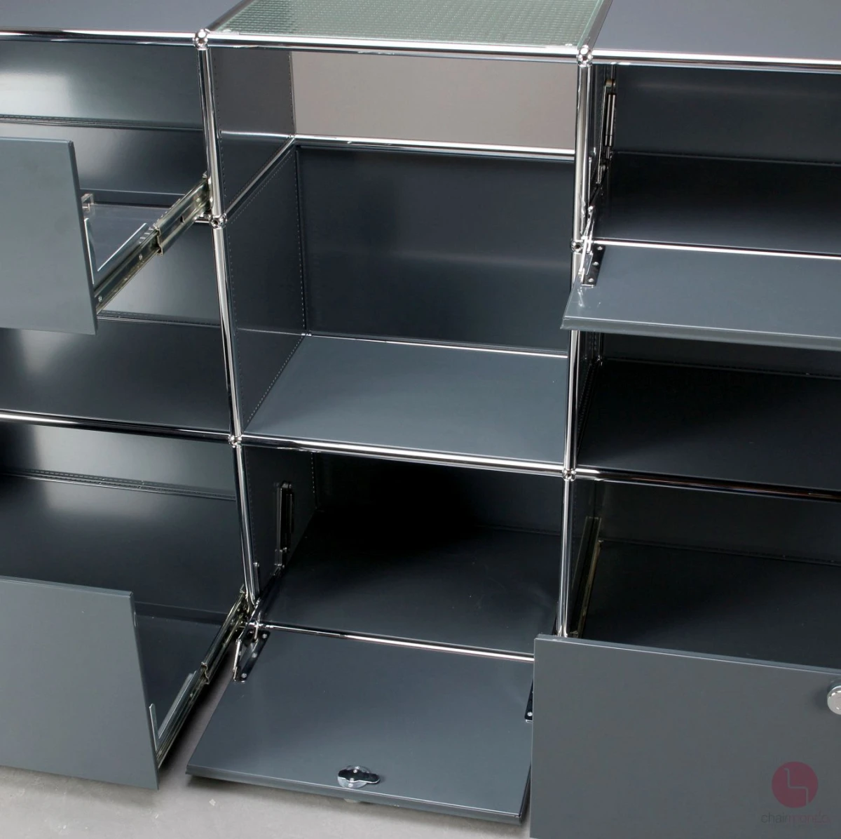 USM Haller Sideboard in Anthrazit Grau