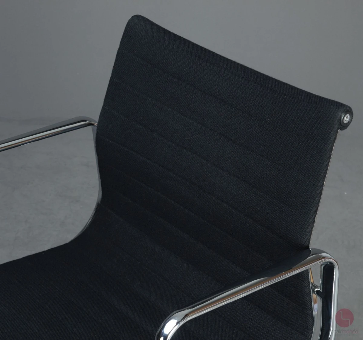 Vitra EA 117 Aluminium Chair Bürostuhl Hopsak Stoff Schwarz