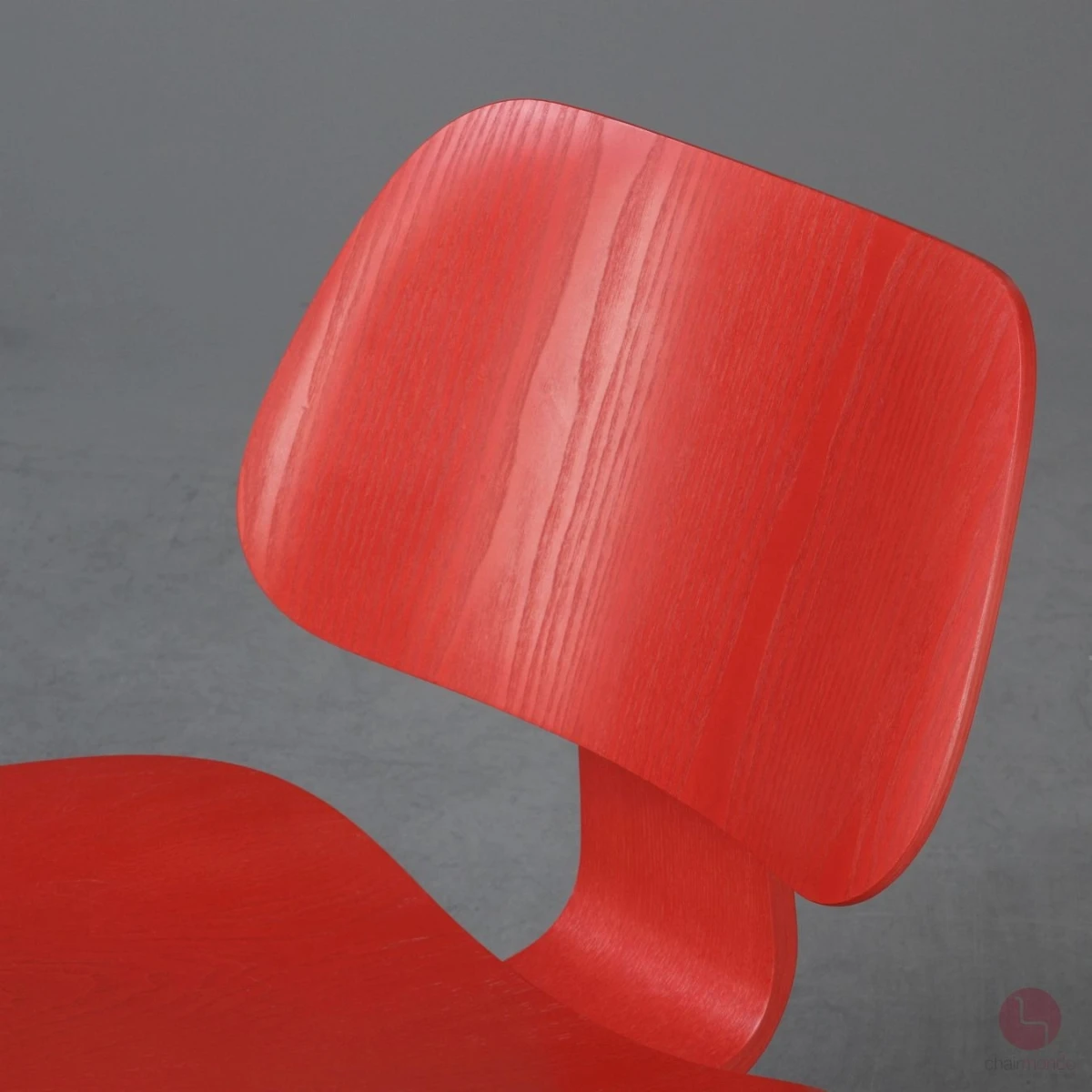 Vitra Plywood LCW Lounge Chair rot lackiert gebraucht