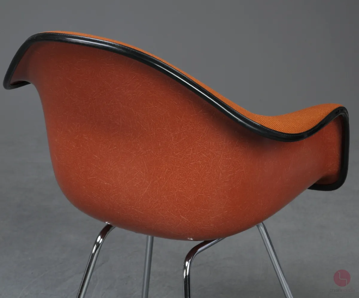Vitra DAX Fiberglas Armchair in Orange 1970er Vintage mit Polster gebraucht