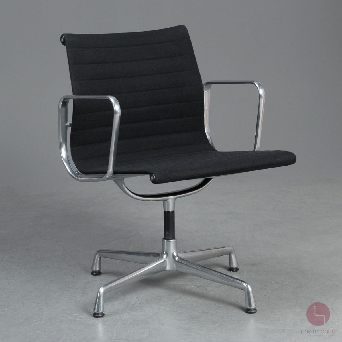 Preview: Vitra EA 108 Aluminium Chair Hopsak Schwarz poliert gebraucht