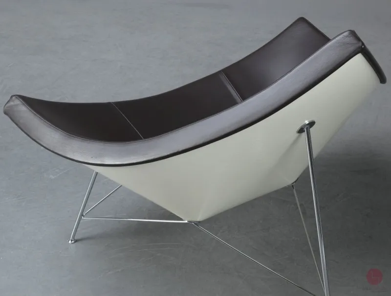 Vitra Coconut Chair mit Ottoman Leder Braun gebraucht